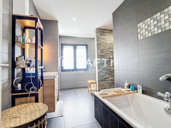 BELLE MAISON CONTEMPORAINE