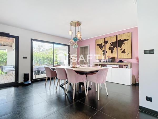 BELLE MAISON CONTEMPORAINE