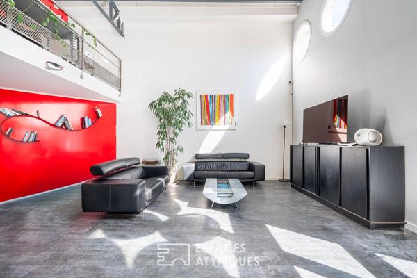 Maison type loft avec jardin