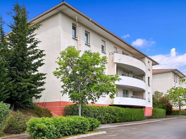 Appartement 3 pièces 66 m², à Marseille 13013, lumineux, calme avec terrasse et jardin