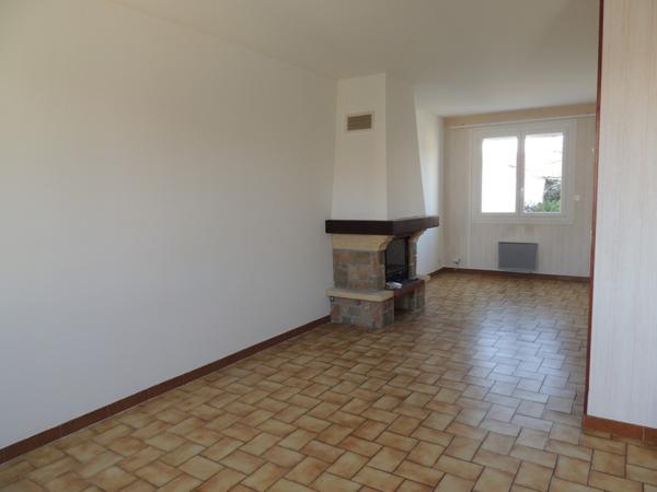 Maison  4 pièce(s)  3 chambre(s)  76 m²