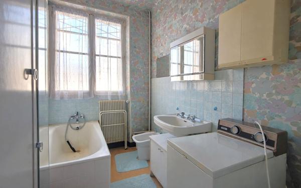 Appartement à vendre    3 pièces •  Sully-sur-Loire