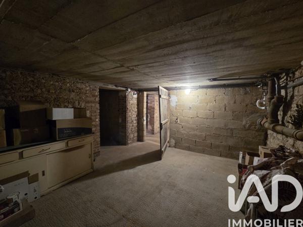 Maison à vendre 9 pièces 175 m² Écouché-les-Vallées