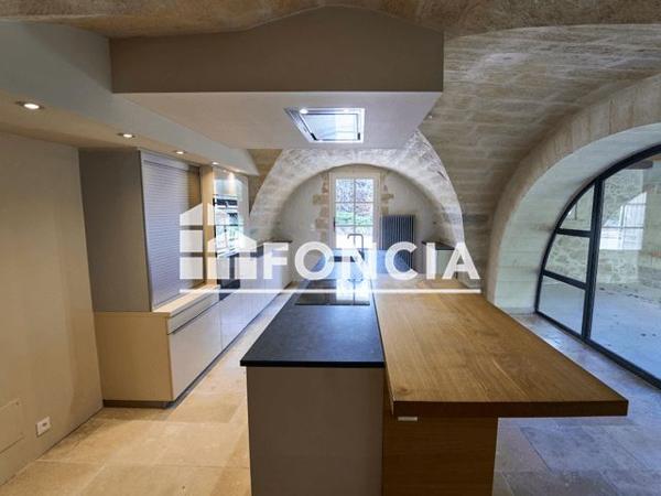 À vendre Maison 10 pièces 300 m² - Uzès 30700