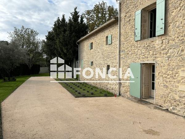 À vendre Maison 10 pièces 300 m² - Uzès 30700