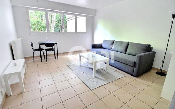 Appartement à louer    1 pièce • 23,19 m2 Évry
