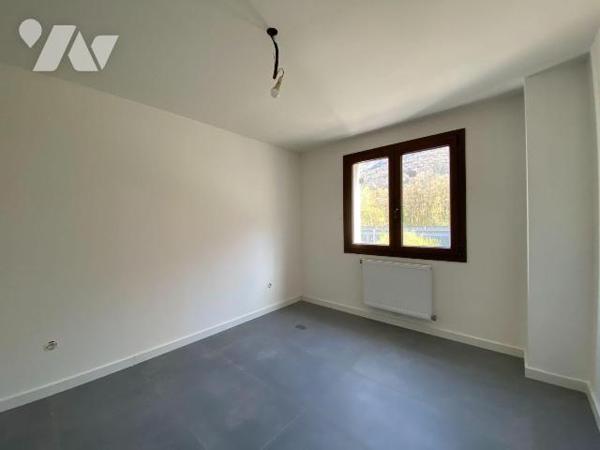 A Vendre ? Maison Rénovée à Val d'Arc (73220) 

Charmante maison des années 60 d'une superfic...