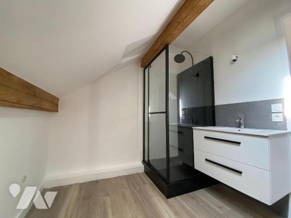 A Vendre ? Maison Rénovée à Val d'Arc (73220) 

Charmante maison des années 60 d'une superfic...