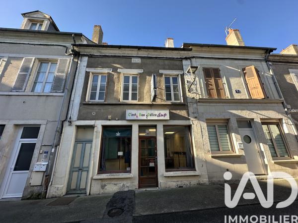 Immeuble à vendre 84 m² Mehun-sur-Yèvre