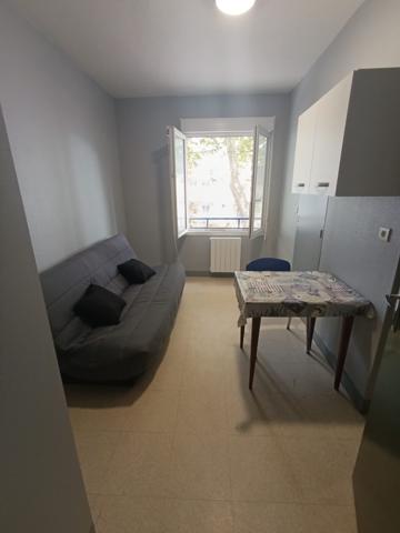 Studio meublé n°15 – 11,96 m² – 1er étage, Saint-Nazaire