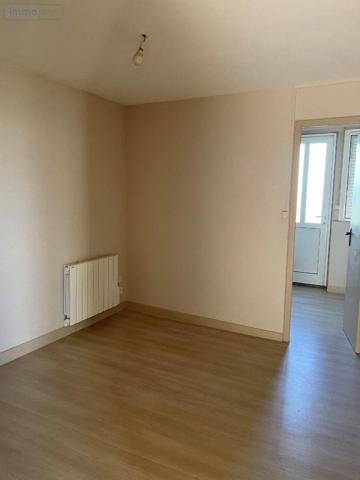 Appartement à louer à Hurigny en Saône-et-Loire (71870), ref : 13779/717