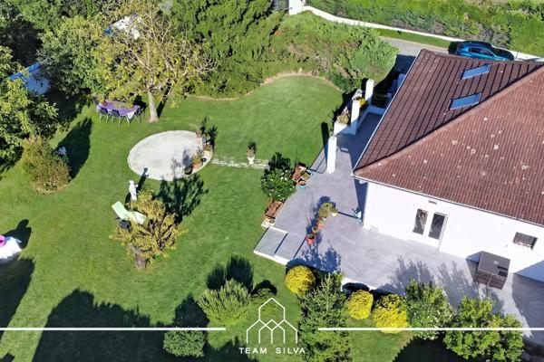 Maison
         4 pièces
        - 125 m² Exclusivité 379 900 € *