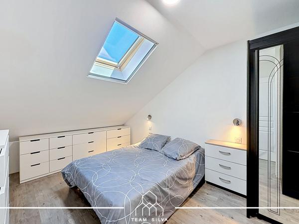 Maison
         4 pièces
        - 125 m² Exclusivité 379 900 € *