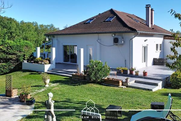 Maison
         4 pièces
        - 125 m² Exclusivité 379 900 € *
