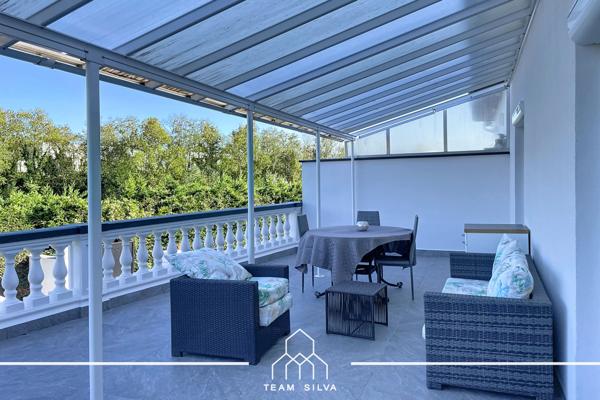 Maison
         4 pièces
        - 125 m² Exclusivité 379 900 € *
