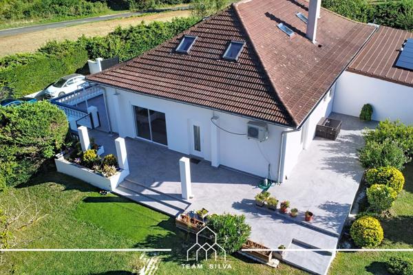 Maison
         4 pièces
        - 125 m² Exclusivité 379 900 € *