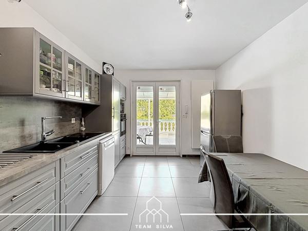 Maison
         4 pièces
        - 125 m² Exclusivité 379 900 € *