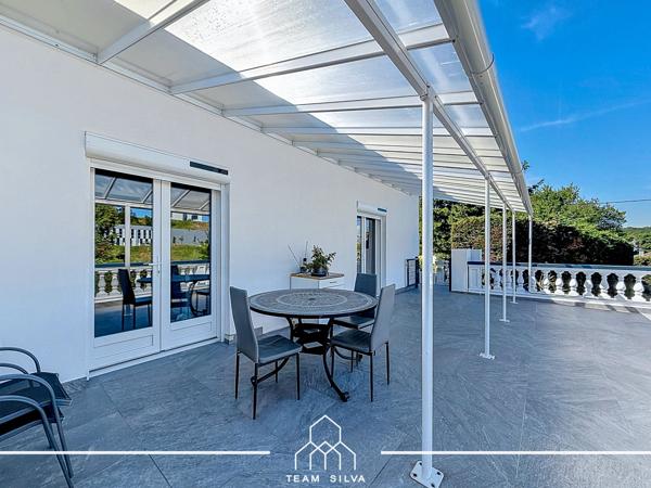 Maison
         4 pièces
        - 125 m² Exclusivité 379 900 € *