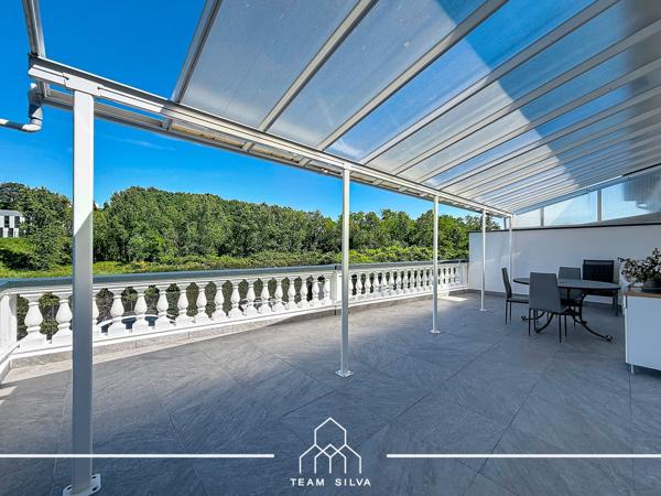 Maison
         4 pièces
        - 125 m² Exclusivité 379 900 € *