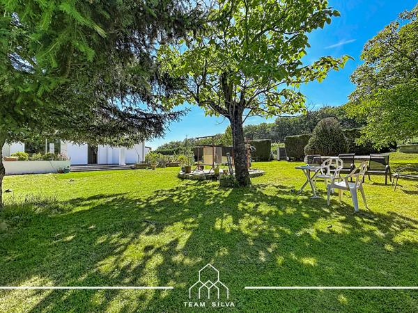 Maison
         4 pièces
        - 125 m² Exclusivité 379 900 € *