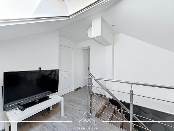 Maison
         4 pièces
        - 125 m² Exclusivité 379 900 € *