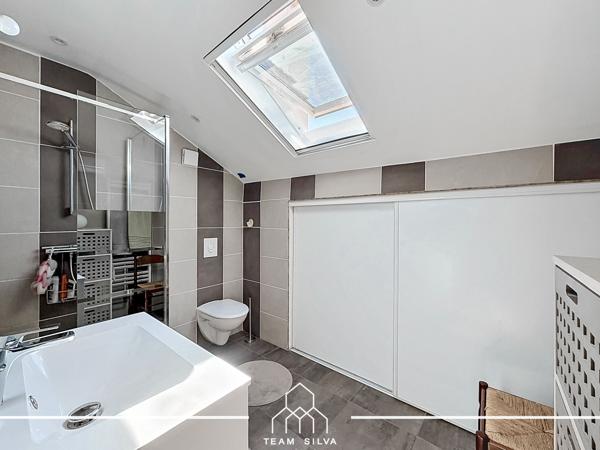 Maison
         4 pièces
        - 125 m² Exclusivité 379 900 € *