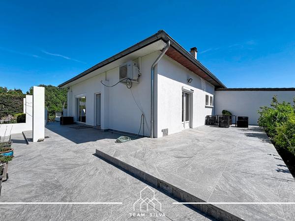 Maison
         4 pièces
        - 125 m² Exclusivité 379 900 € *