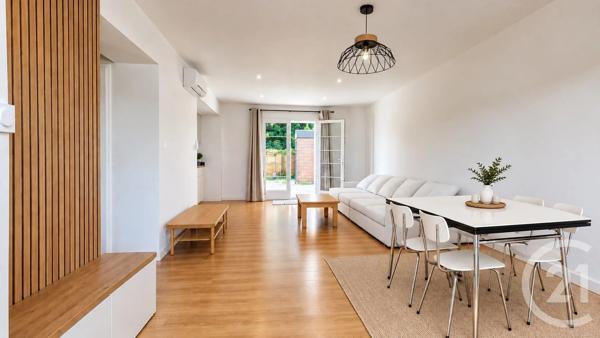 Appartement F4 à vendre  4 pièces - 96,21 m 2   LARRESSORE  - 64