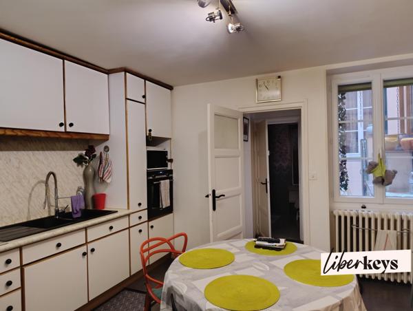 2 APPARTEMENTS STANDING MONO PROPRIÉTÉ - 229,50 M² - COMBLE AMÉNAGEABLE - BALCONS - GARAGE DOUBLE- CAVES - VUE QUAI DE SAÔNE