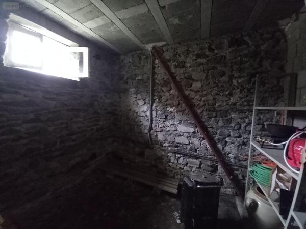 Maison à vendre à Allanche dans le Cantal (15160), ref : FG/2252