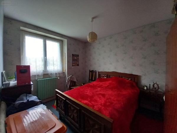 Maison à vendre à Allanche dans le Cantal (15160), ref : FG/2252