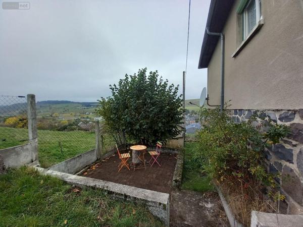 Maison à vendre à Allanche dans le Cantal (15160), ref : FG/2252