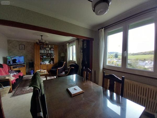 Maison à vendre à Allanche dans le Cantal (15160), ref : FG/2252