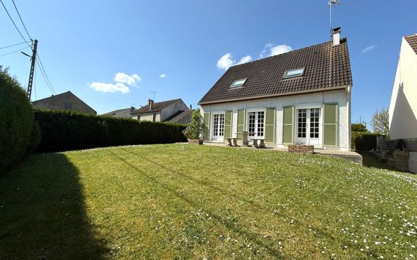 Maison à vendre    6 pièces • 120 m2 Villecresnes