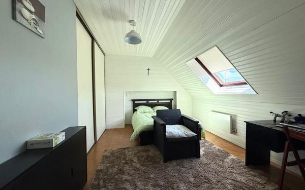 Maison à vendre    6 pièces • 120 m2 Villecresnes