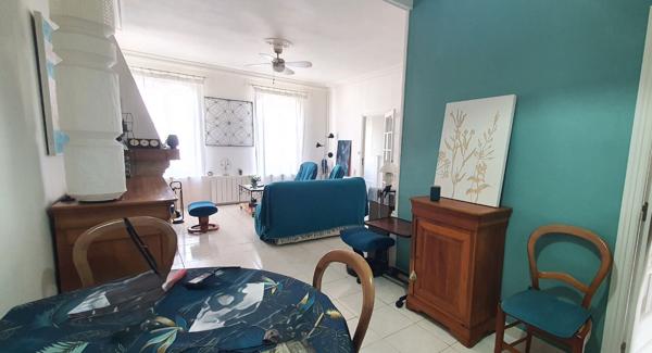 Maison Rochefortaise  4 pièce(s) 94 m2 jardin et terrasse