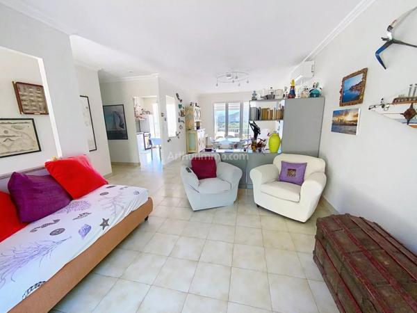 Vente Maison 5 pièces 120 m2 à Calvi