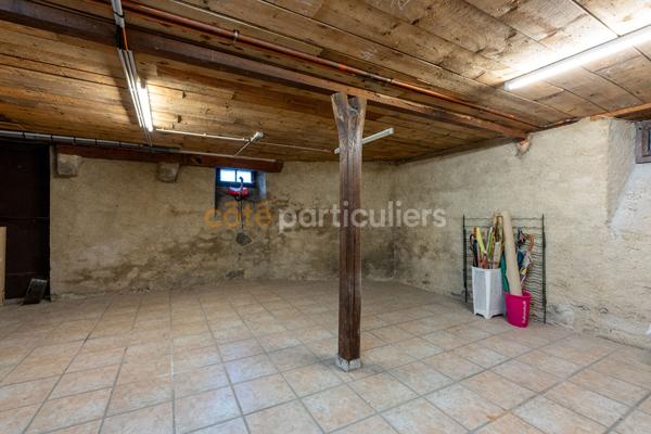 Vente
                Maison170 m² - 5 Pièces -
                    MONNETIER MORNEX (74560)