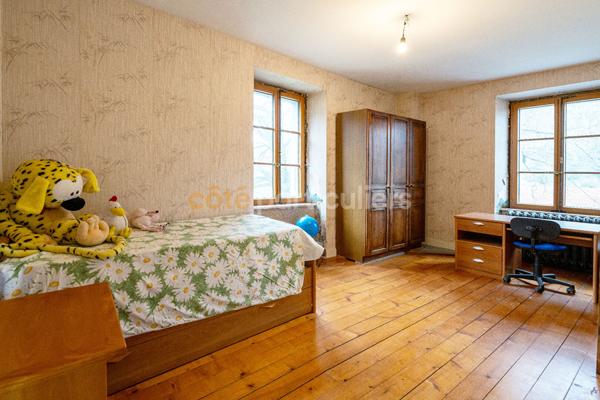 Vente
                Maison170 m² - 5 Pièces -
                    MONNETIER MORNEX (74560)