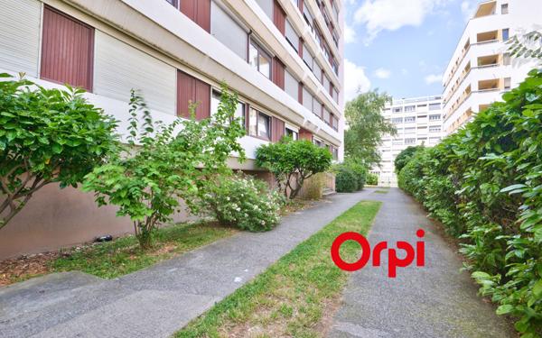 Appartement à vendre    4 pièces • 83,45 m2 Lyon 3