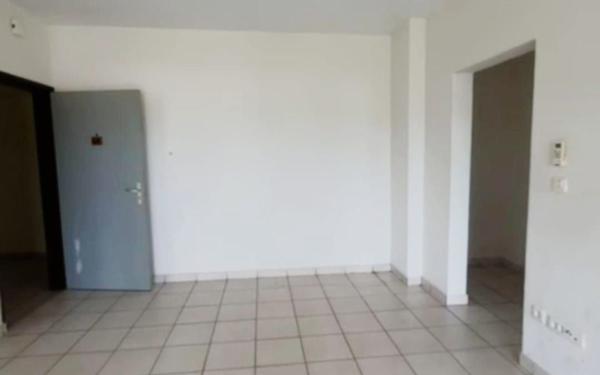 Appartement à louer    3 pièces •  Sinnamary