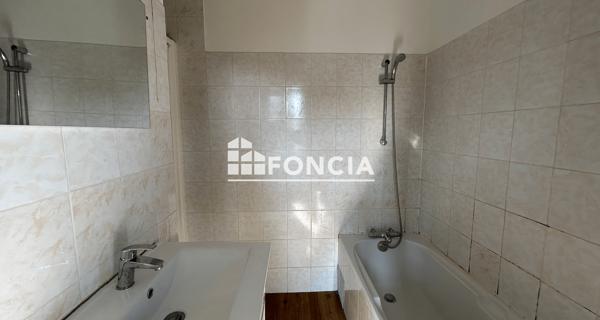 À vendre Maison 4 pièces 70 m² - Oissel 76350