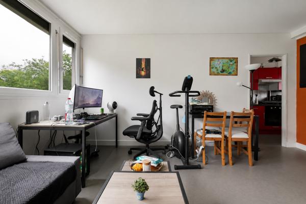 Appartement
         2 pièces
        - 47 m² 75 000 € *