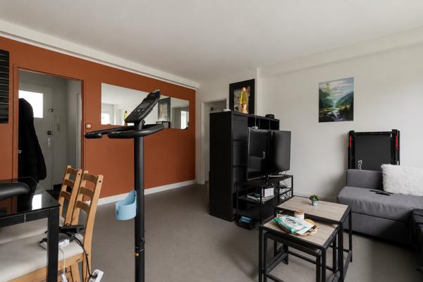 Appartement
         2 pièces
        - 47 m² 75 000 € *