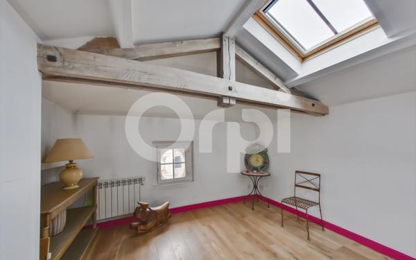 Appartement à vendre    4 pièces • 83,77 m2 Senlis