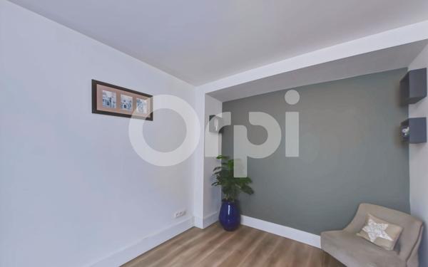 Appartement à vendre    4 pièces • 83,77 m2 Senlis