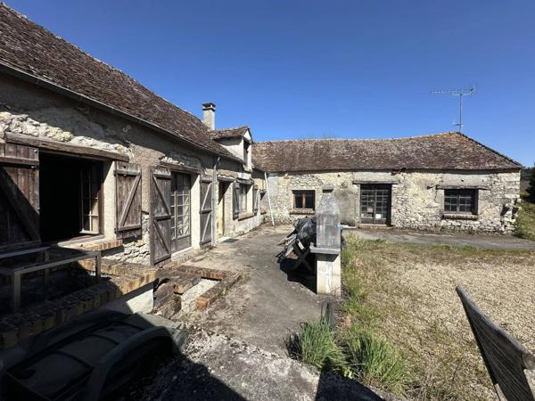 Ensemble de 2 maisons à rénover au cœur du village d’ECUELLES (MORET-LOING-ET-ORVANNE)
