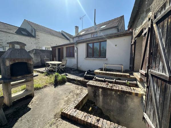 Ensemble de 2 maisons à rénover au cœur du village d’ECUELLES (MORET-LOING-ET-ORVANNE)