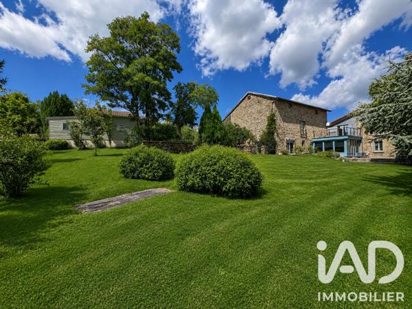 Maison à vendre 9 pièces 251,2 m² Marsac-en-Livradois