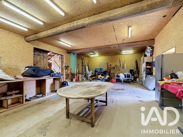 Maison à vendre 9 pièces 251,2 m² Marsac-en-Livradois